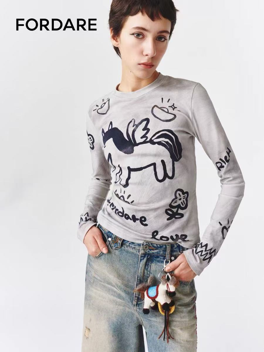 FORDARE/福蝶26新年款“马上有钱”印花打底衫899