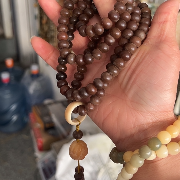 白玉菩提吊坠7×90