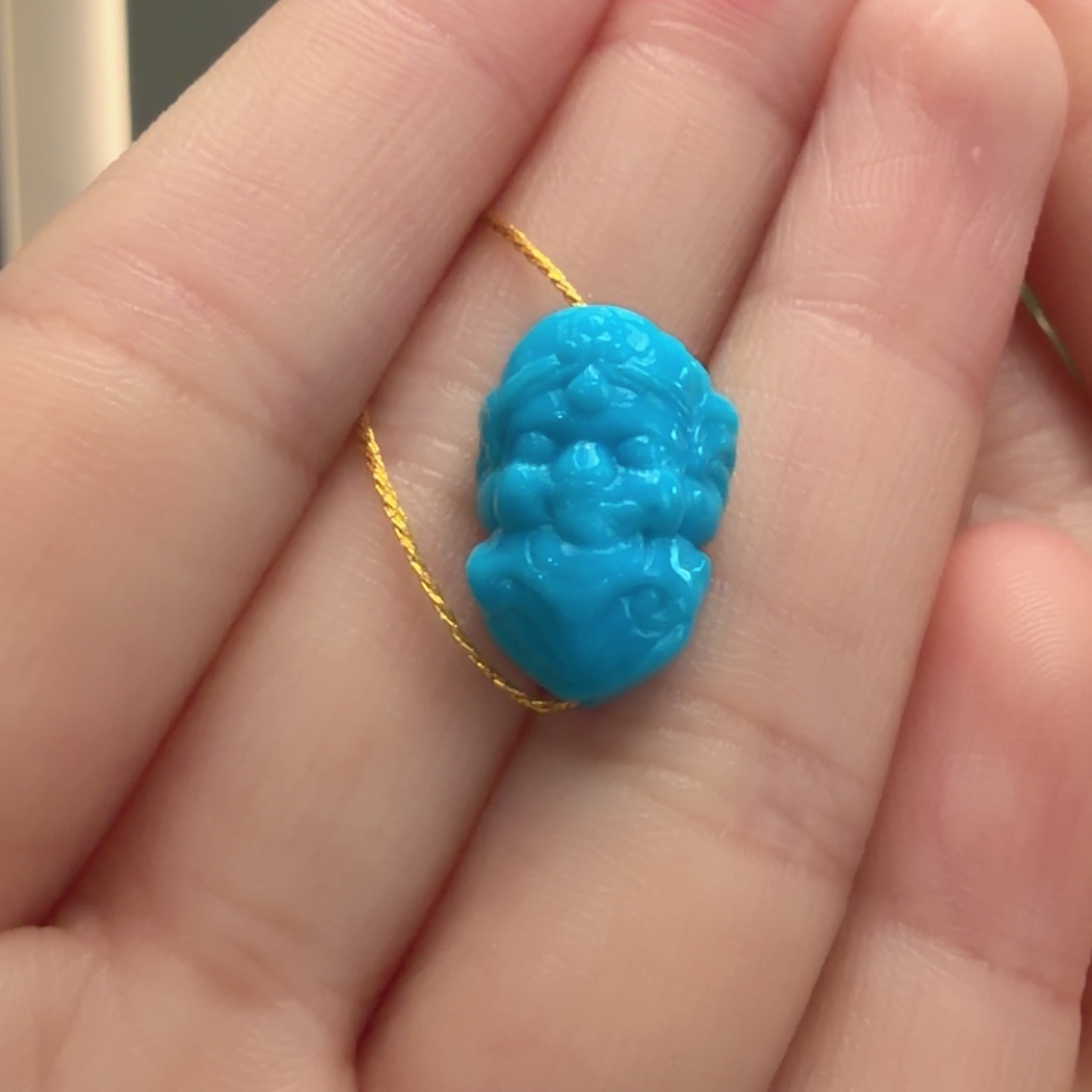 绿松石未镶嵌颈饰