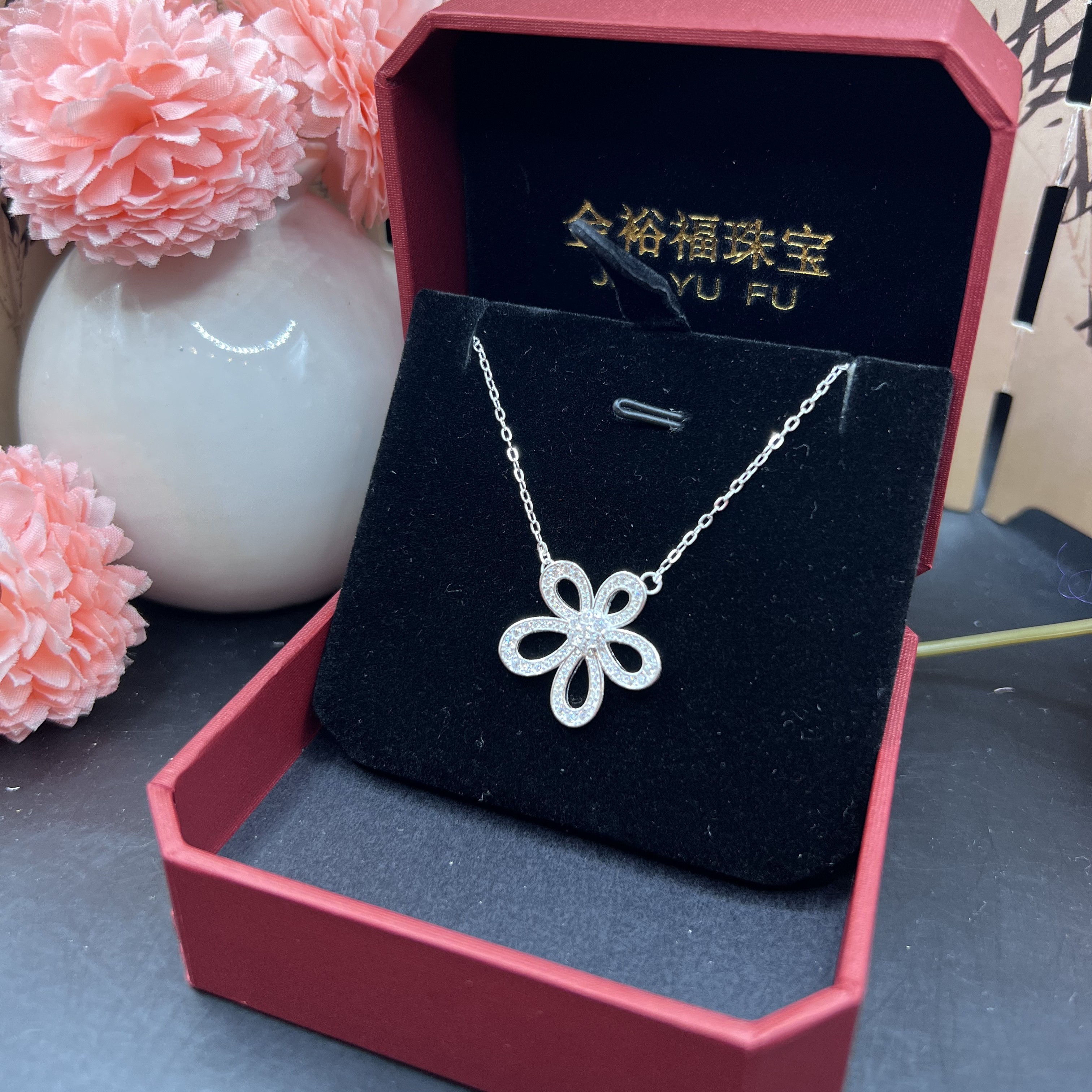 坠链均足银 足银镶锆太阳花套链