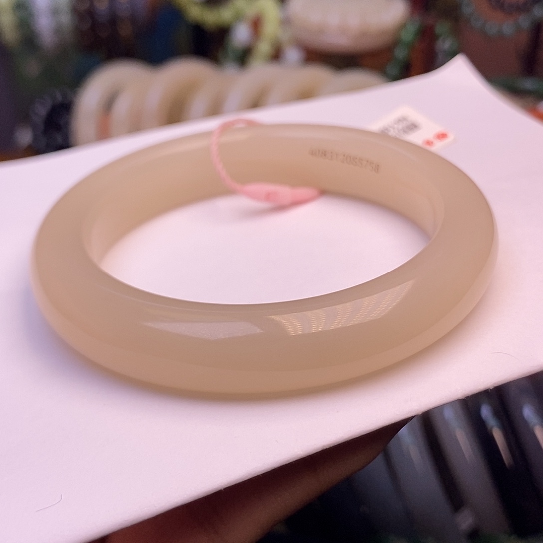 和田玉手镯未镶嵌57.7浓藕粉熟色脂膏老料手镯