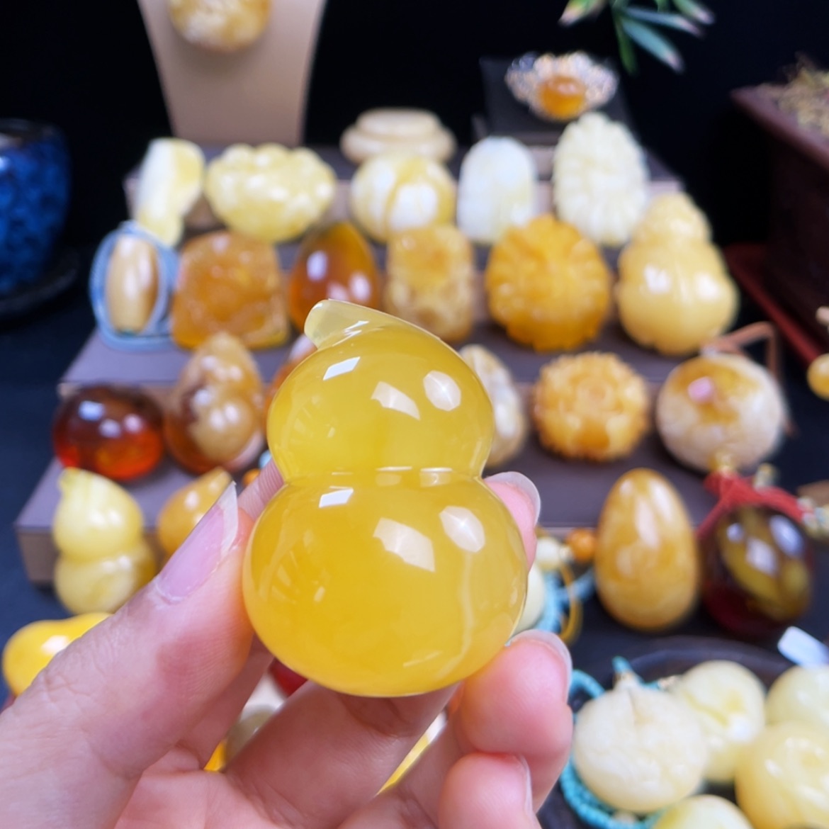 【闪购商品】未镶嵌琥珀珠宝奇石