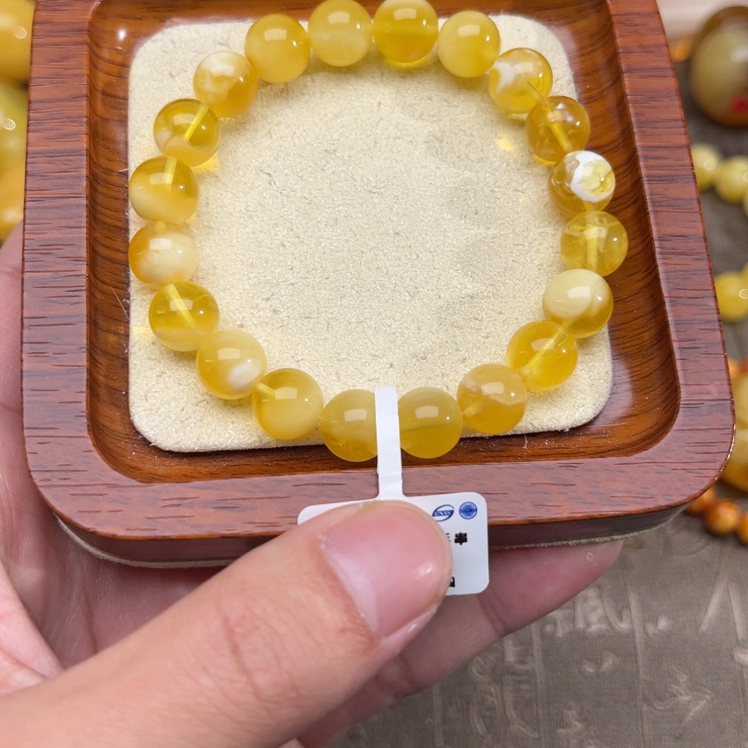 琥珀珠宝奇石未镶嵌琥珀珠宝奇石未镶嵌46