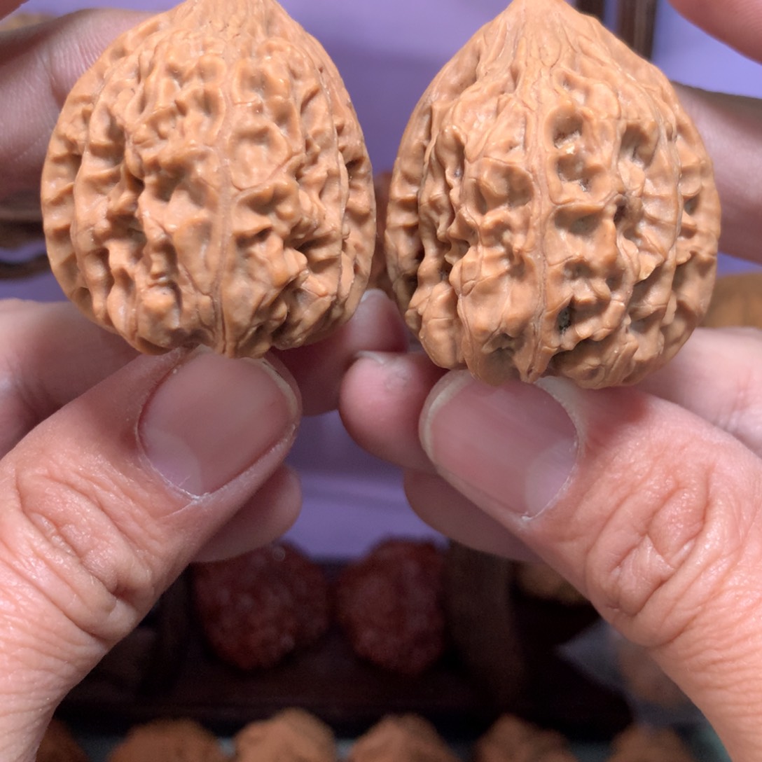 文玩核桃把件鸡心