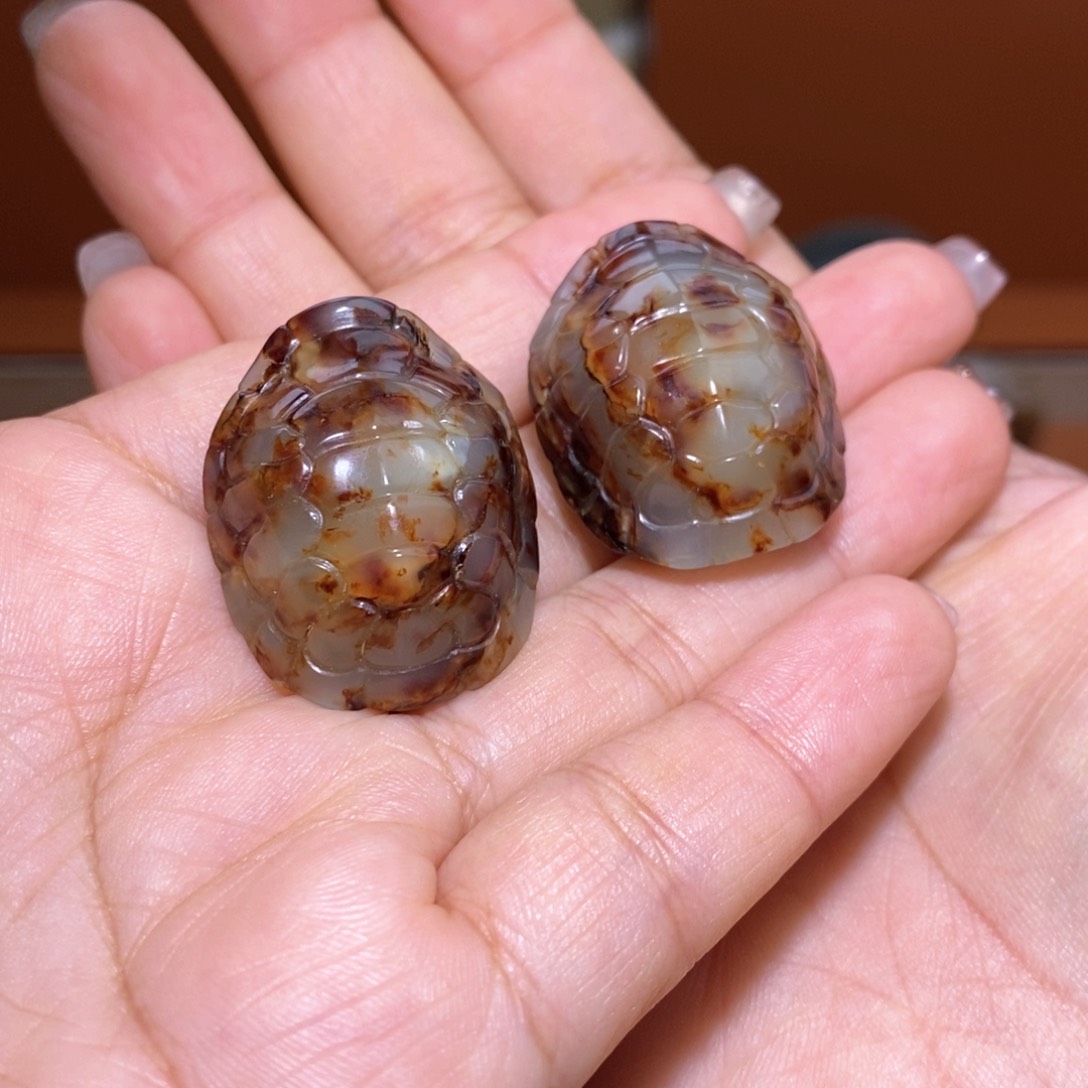 和田玉挂件未镶嵌胡***园