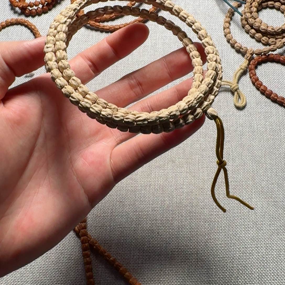 柏香籽/百香籽吊坠