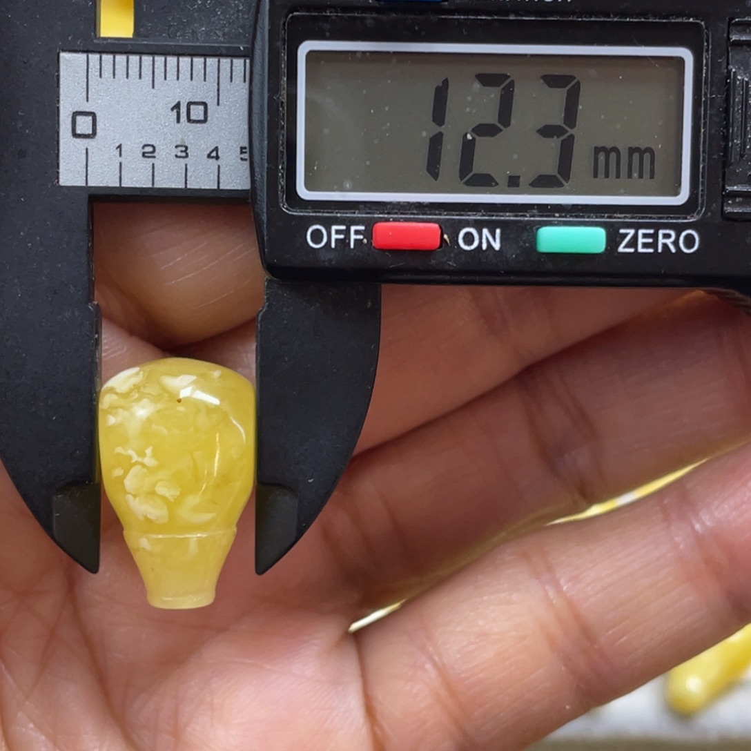 【闪购商品】裸石蜜蜡未镶嵌56杂