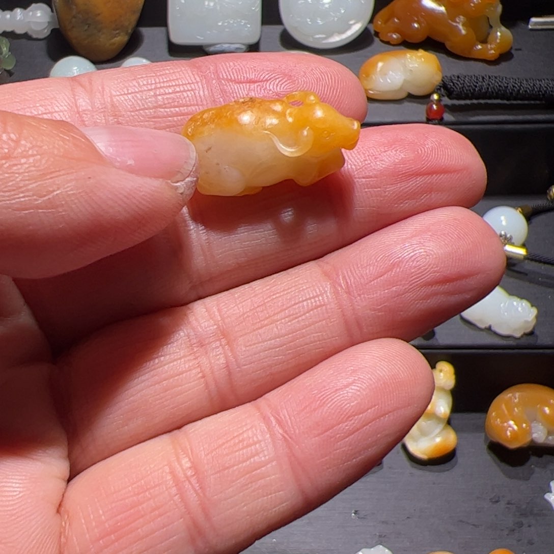 和田玉挂件未镶嵌