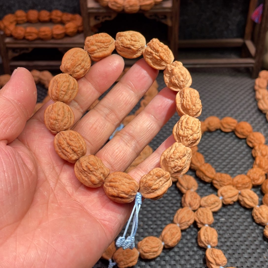 文玩核桃手串 原生态 嵩山老树蛤蟆头