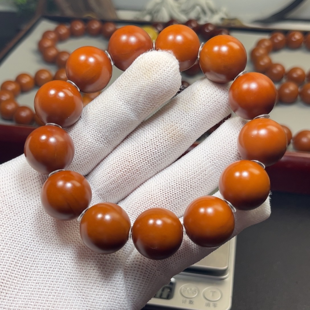 老***三橄榄核吊坠1.8+树王全品铁核 微瑕