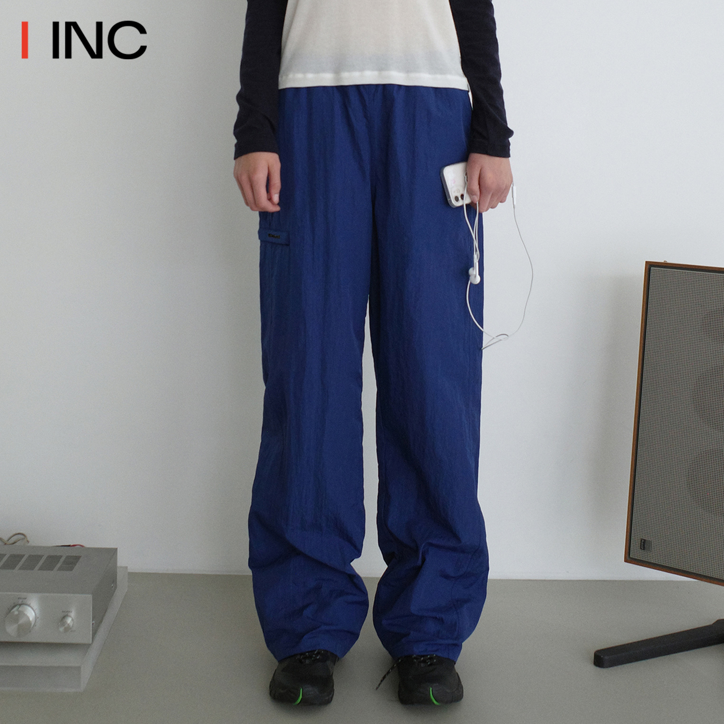 LOW CLASSIC LC 侧袋尼龙扎带裤女25PF秋季新款直筒休闲裤IINC
