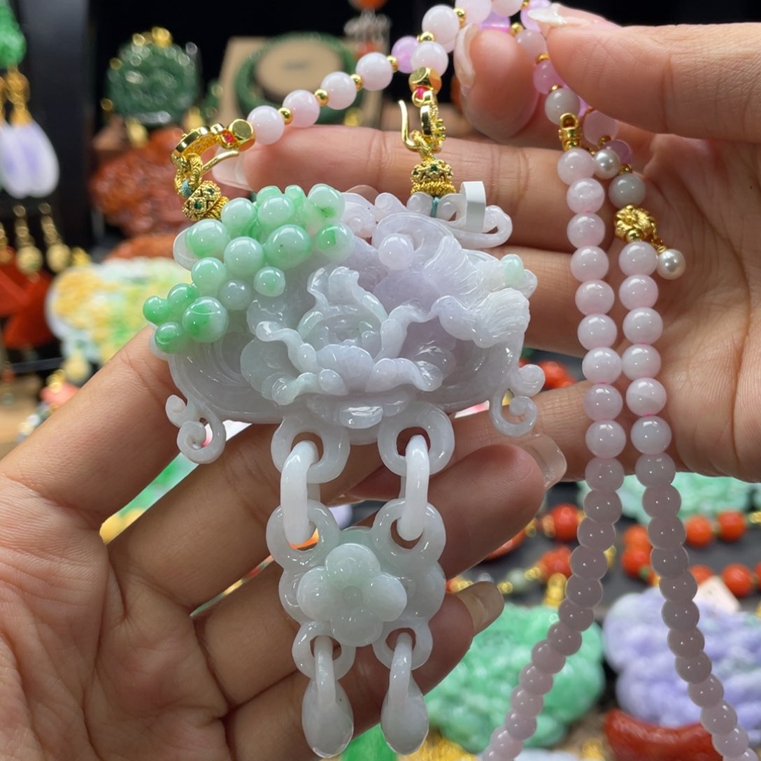 翡翠颈饰未镶嵌代编织