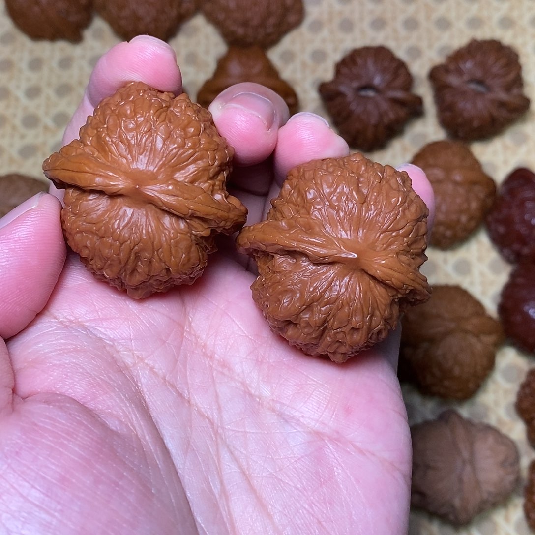 吊坠文玩核桃血麒麟