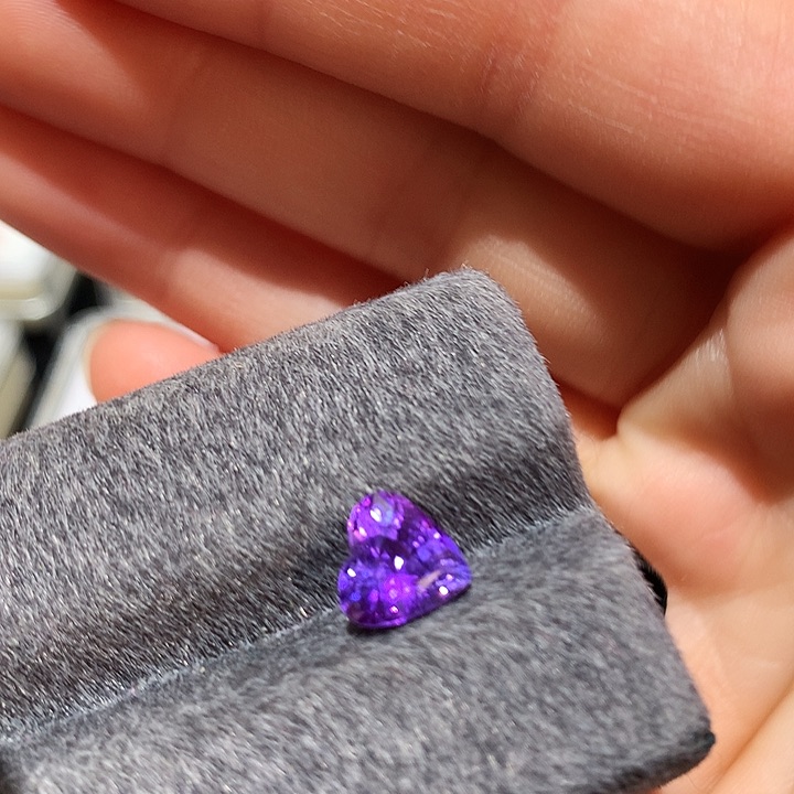 彩色蓝宝石裸石未镶嵌2.06克拉无烧紫色蓝宝石裸石