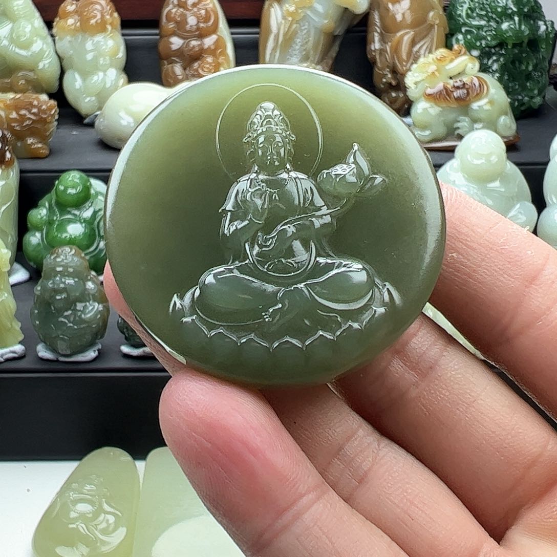 和田玉挂件未镶嵌老*