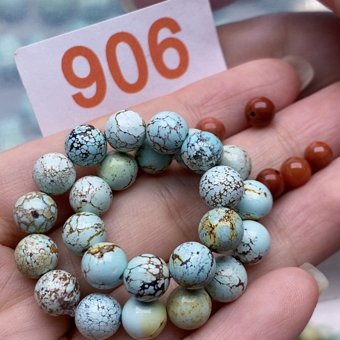 南红玛瑙未镶嵌珠宝奇石