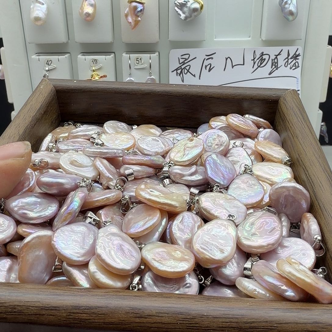 淡水珍珠颈饰合金