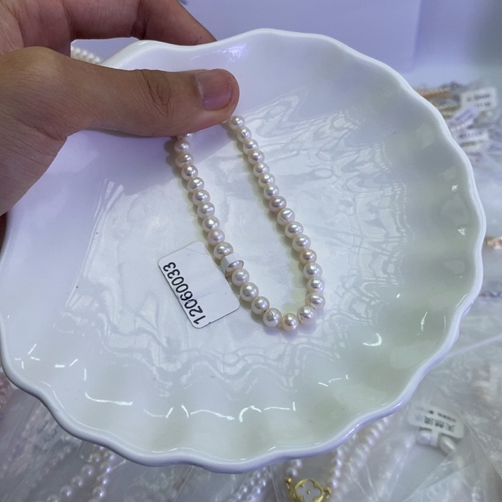 淡水珍珠颈饰未镶嵌