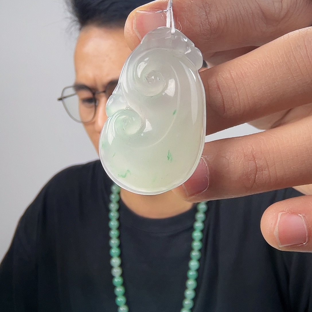 石英质玉吊坠(赠链)未镶嵌