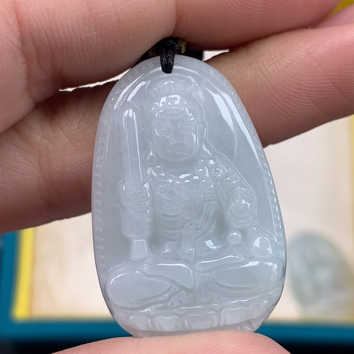 颈饰未镶嵌翡翠不动