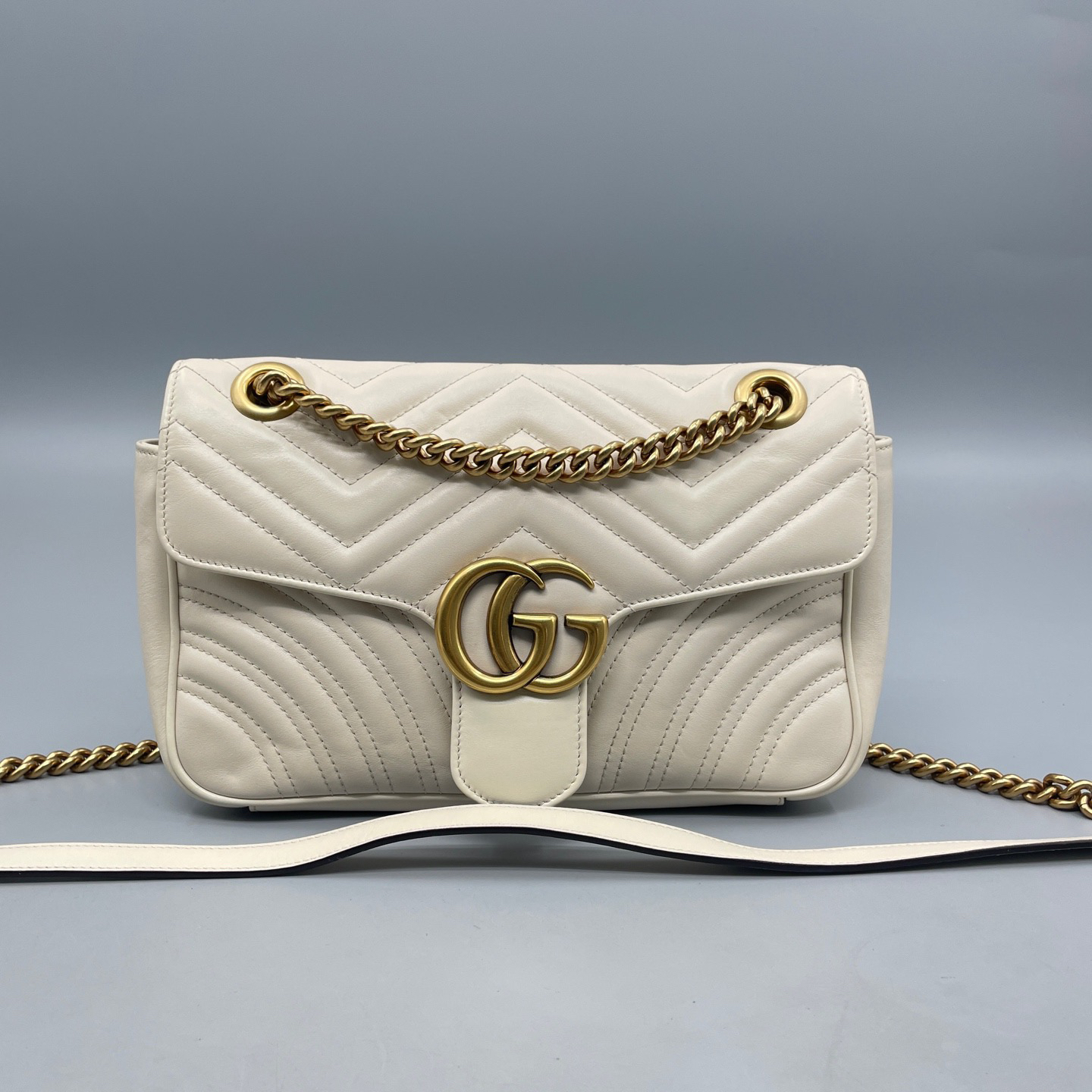 95新 GUCCI/古驰 Marmont马蒙26斜挎包 尺寸26*16 黑标023 A2893