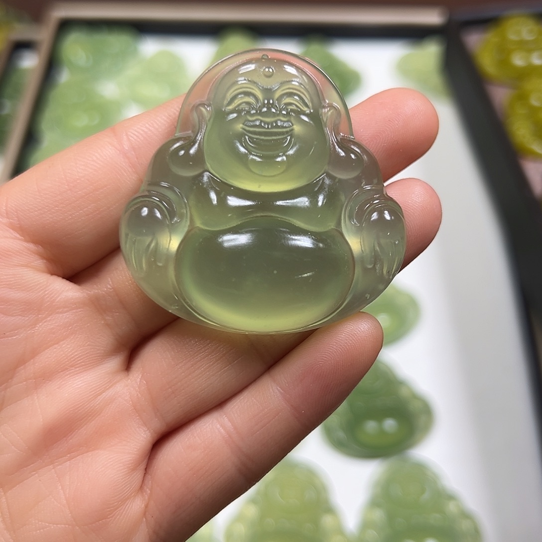 蛇纹石玉未镶嵌吊坠