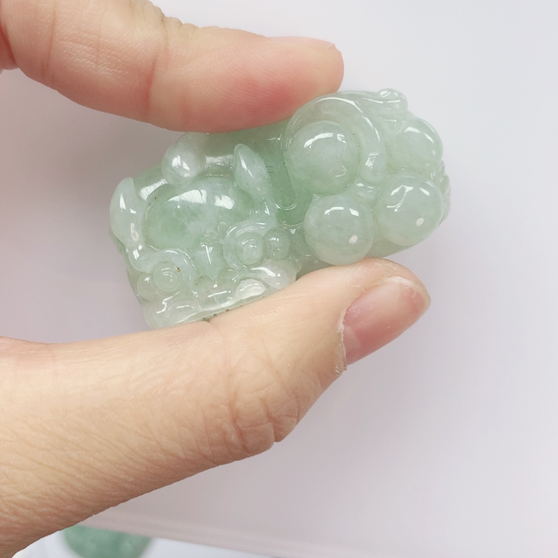 翡翠未镶嵌颈饰1111