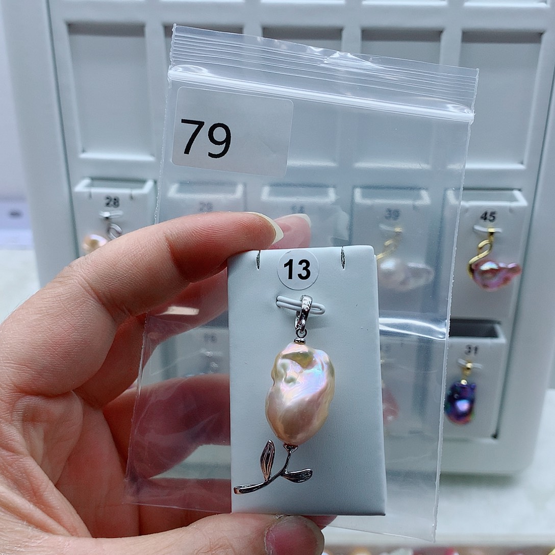 合金吊坠(不含链)淡水珍珠