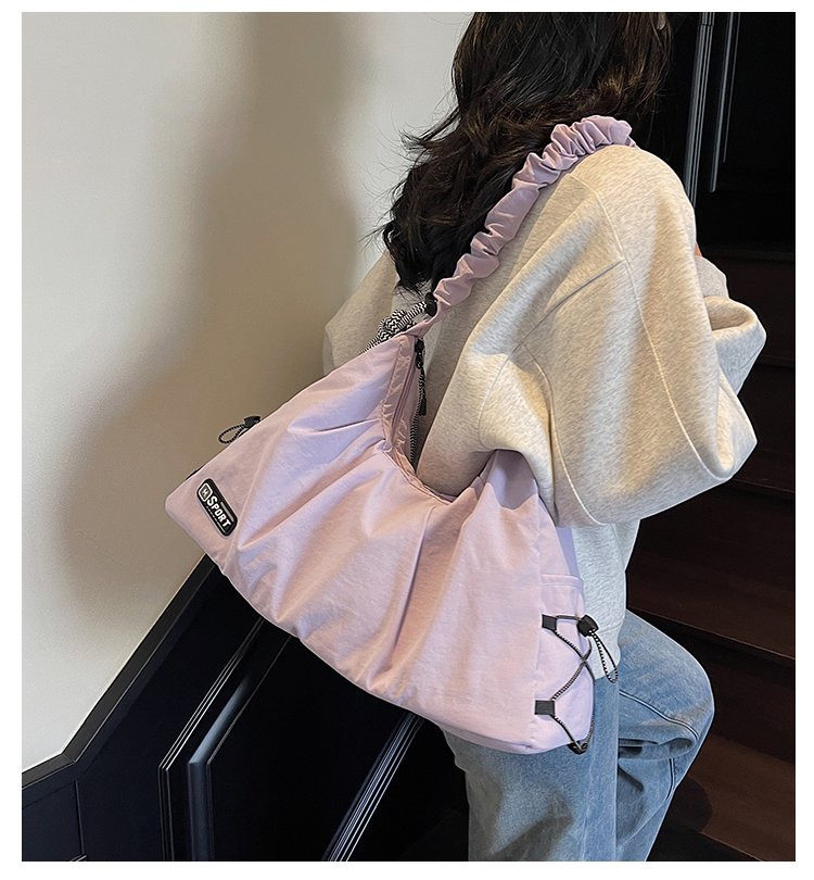 大容量健身包瑜伽托特防水斜挎包女士户外收纳运动包