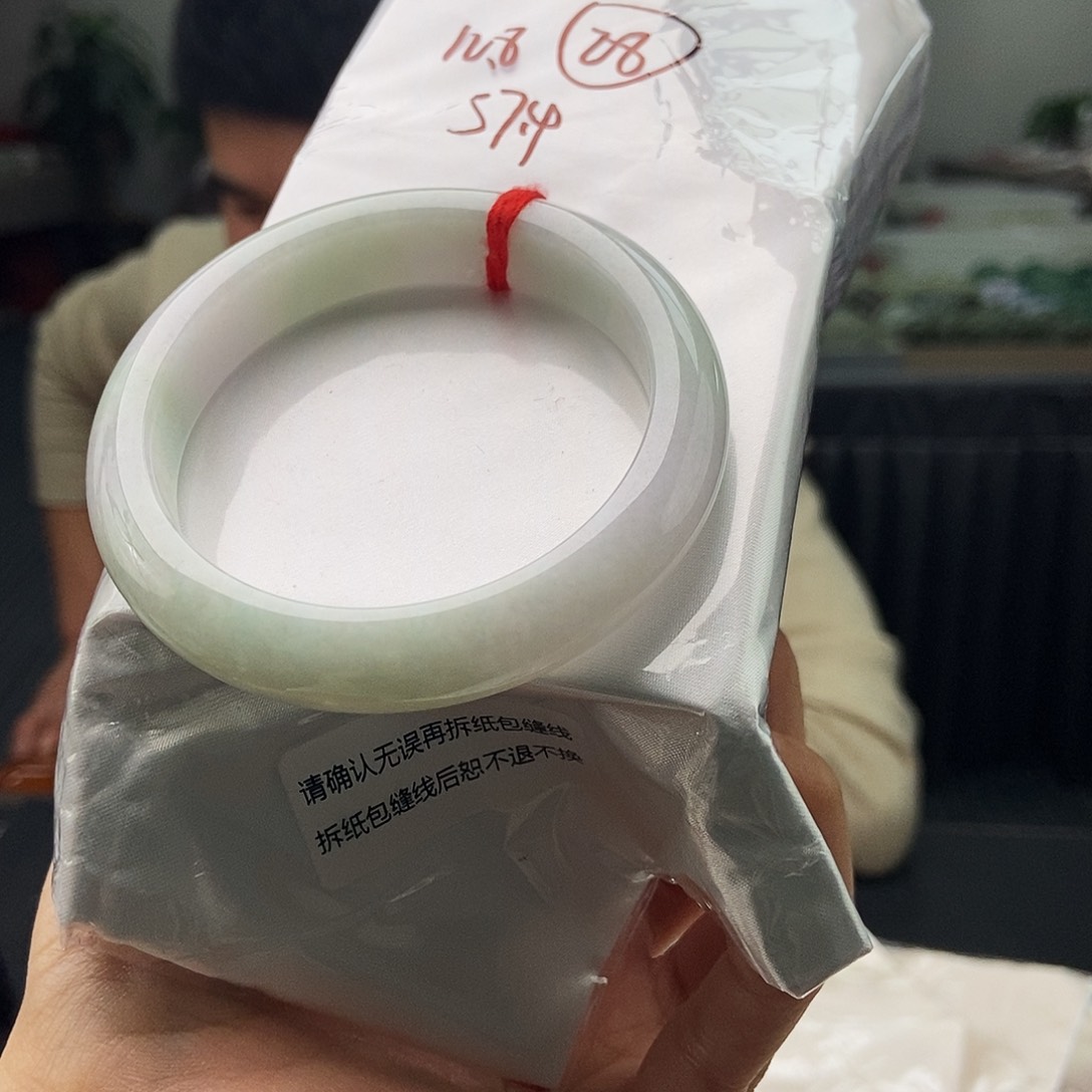 翡翠未镶嵌手镯拍一发一