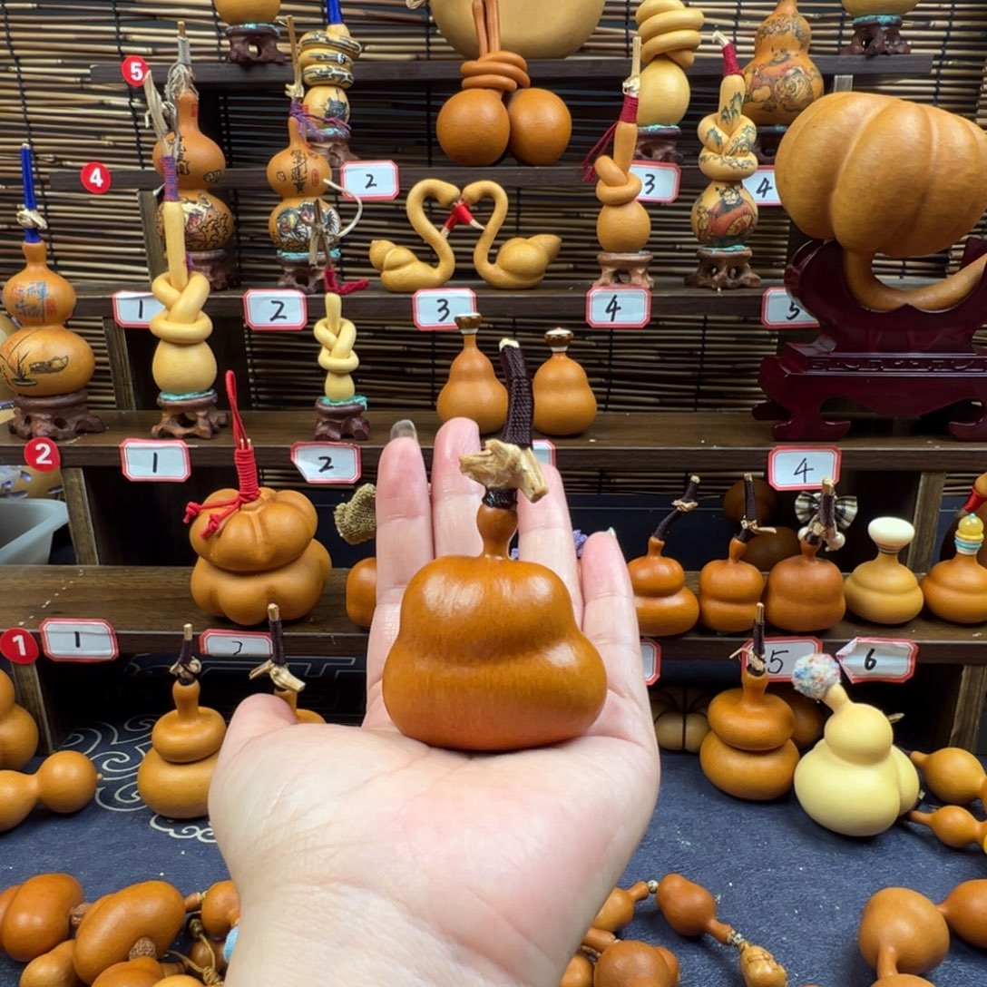 H***姜哈哈哈哈哈哈哈哈哈