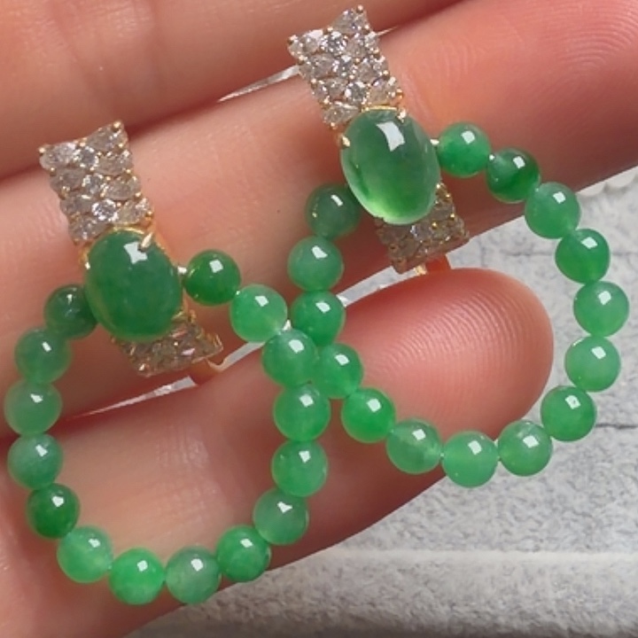 翡翠9K金镶嵌耳饰