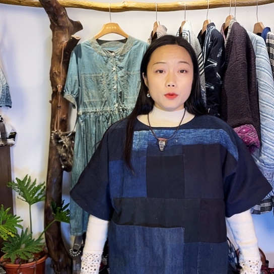 墨***～织绣手工制作工艺上衣