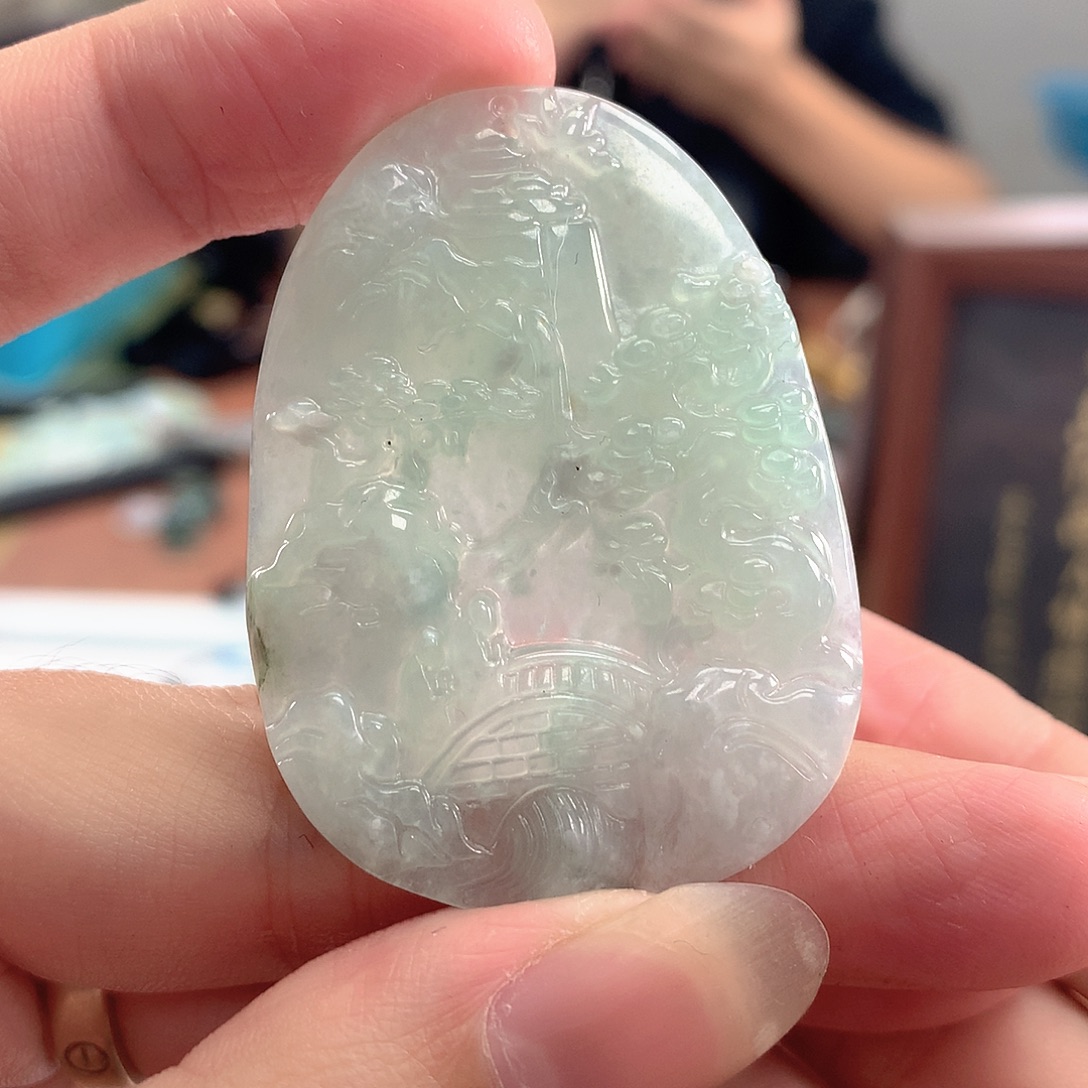 翡翠未镶嵌颈饰翡翠