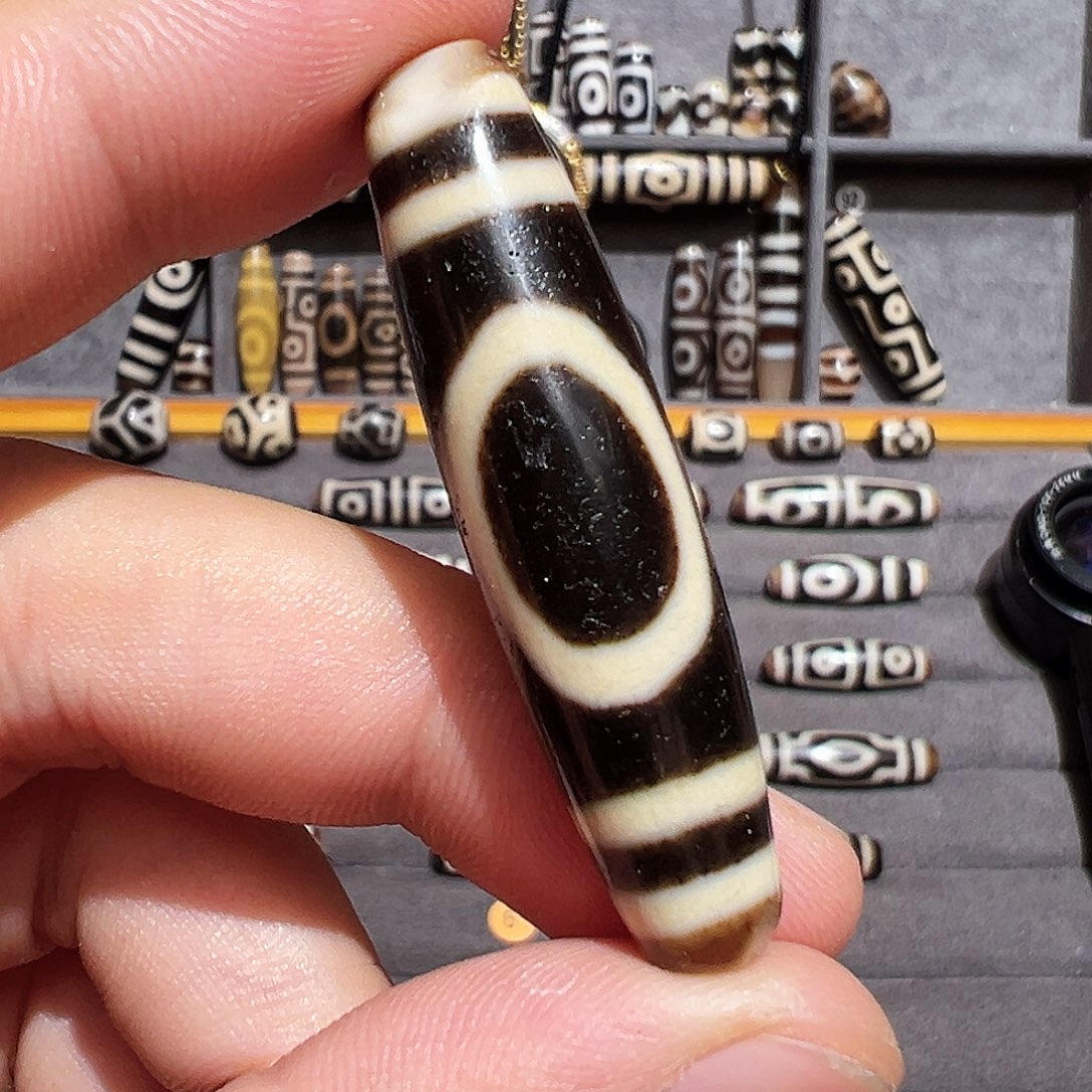 玛瑙未镶嵌颈饰上肯现代玛瑙制品