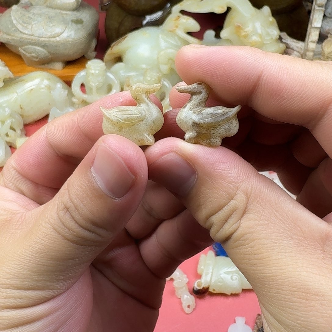 和田玉（糖玉）挂件未镶嵌