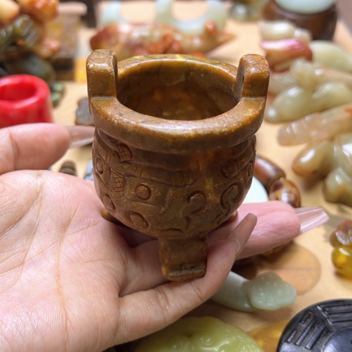 【闪购商品】蛇纹石玉颈饰未镶嵌