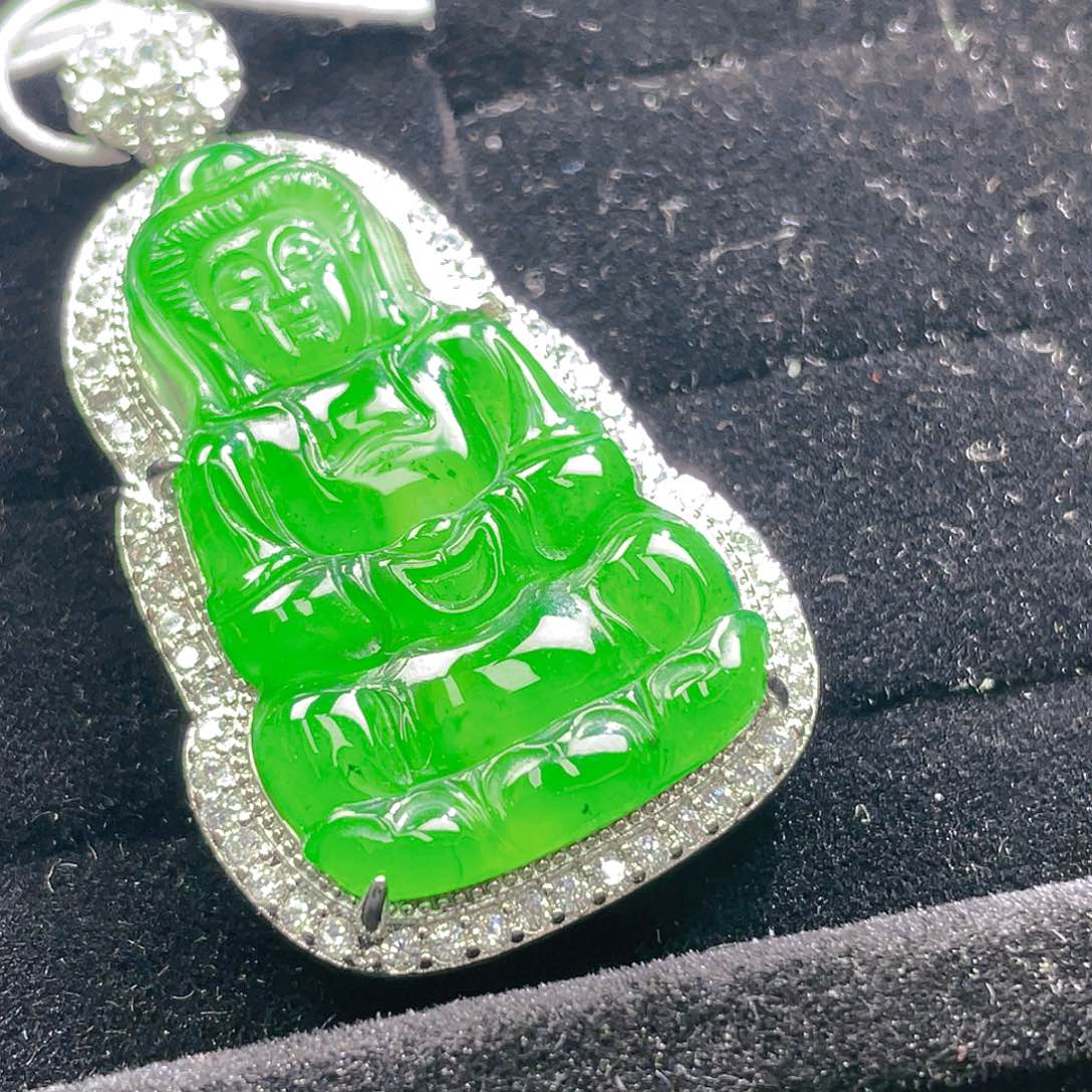 翡翠颈饰未镶嵌52，