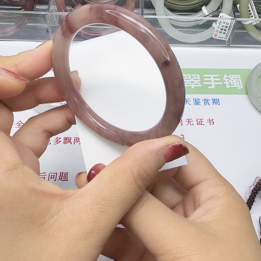 石英质玉未镶嵌手镯18/5657