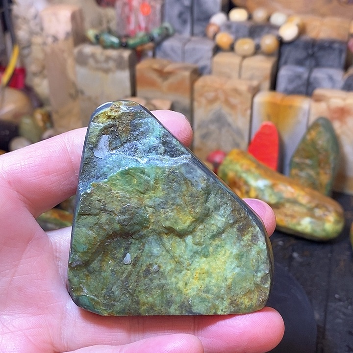 昌化鸡血石昌化石