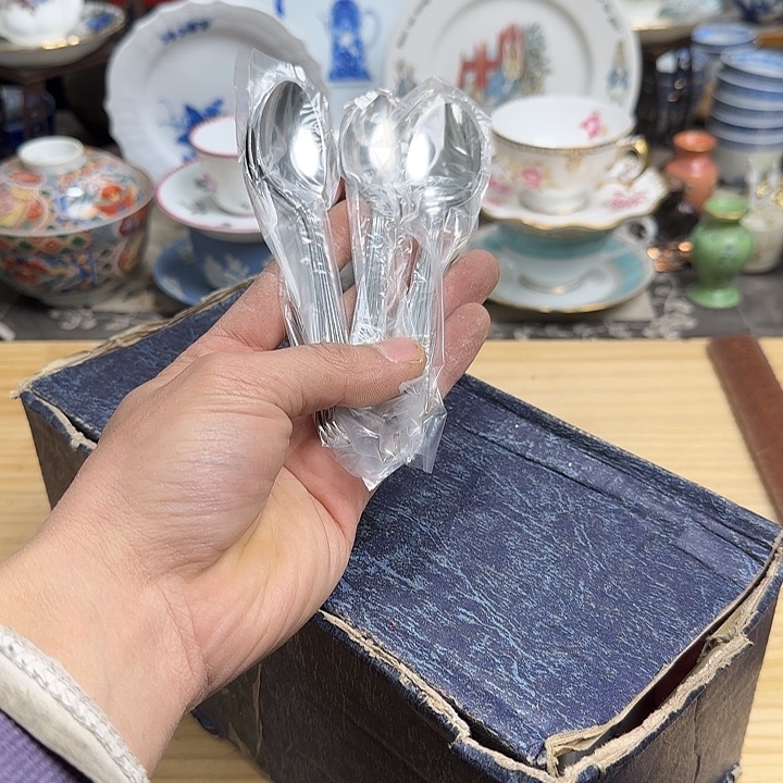 瓷片啊啊啊啊啊啊啊