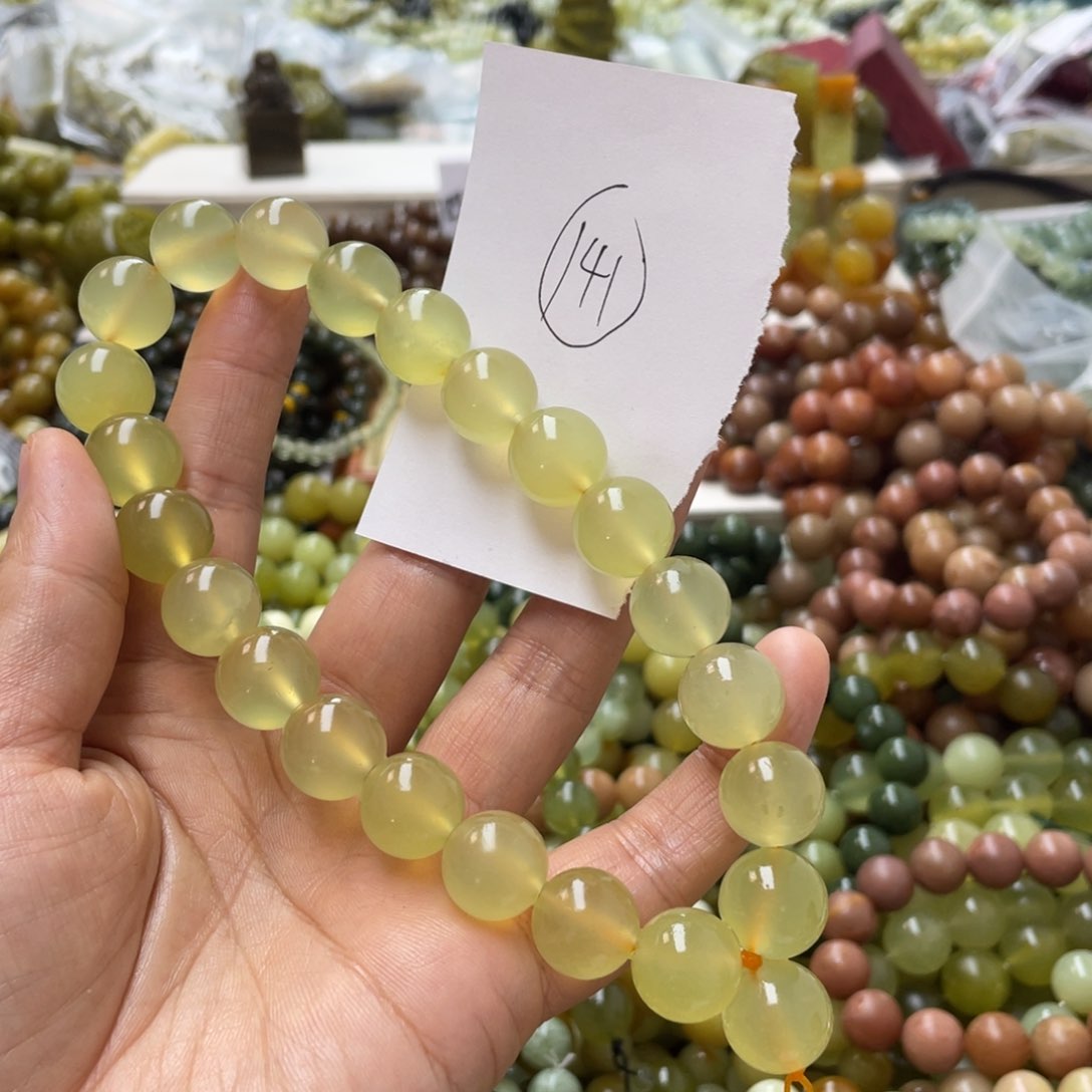 蛇纹石玉手链合金星*