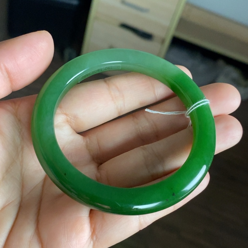 【闪购商品】未镶嵌手镯和田玉（碧玉）