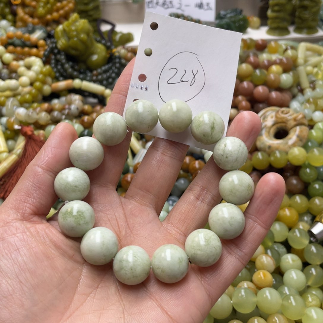 蛇纹石玉手链未镶嵌