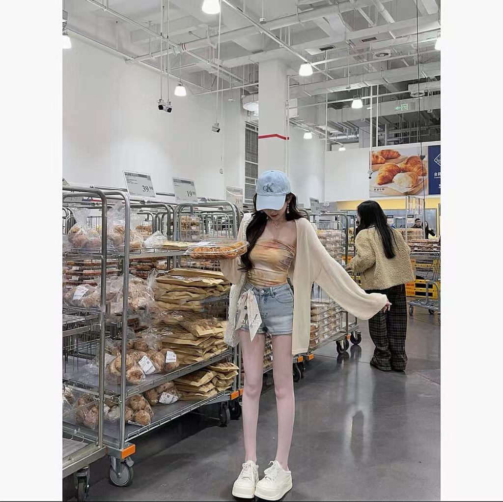 李欣然  【腿精秘诀】   韩版辣妹设计感蝴蝶结高腰包臂牛仔裤#1678