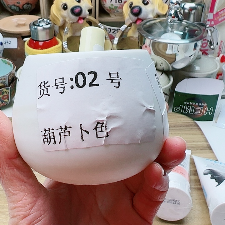 25588798898999898999