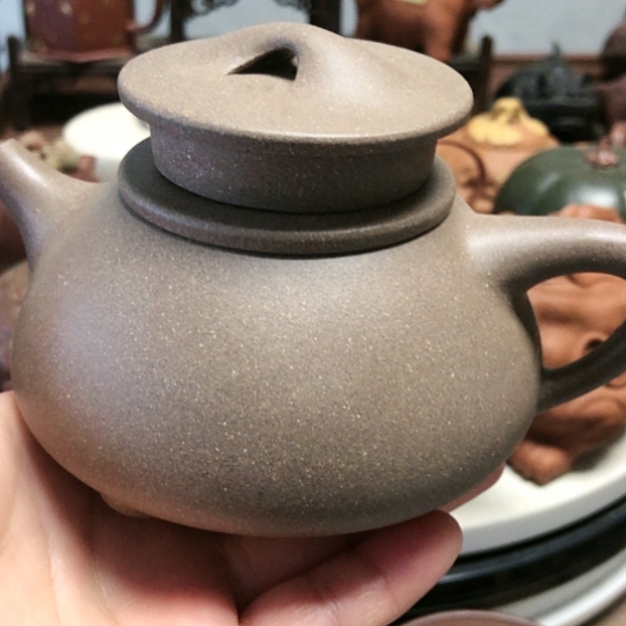 【闪购商品】紫砂茶壶多一个盖半手230c