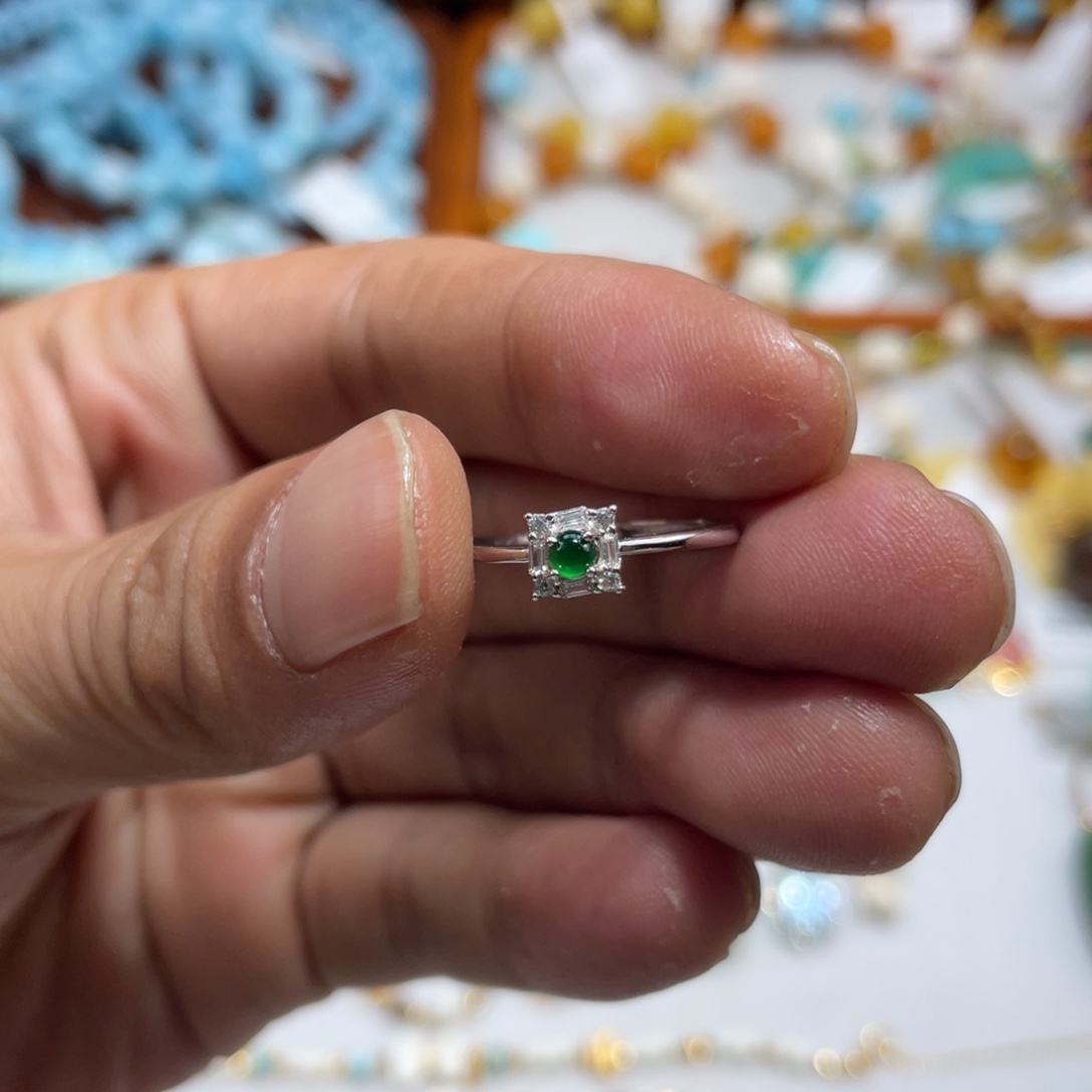 c***a翡翠银S925镶嵌戒指方糖