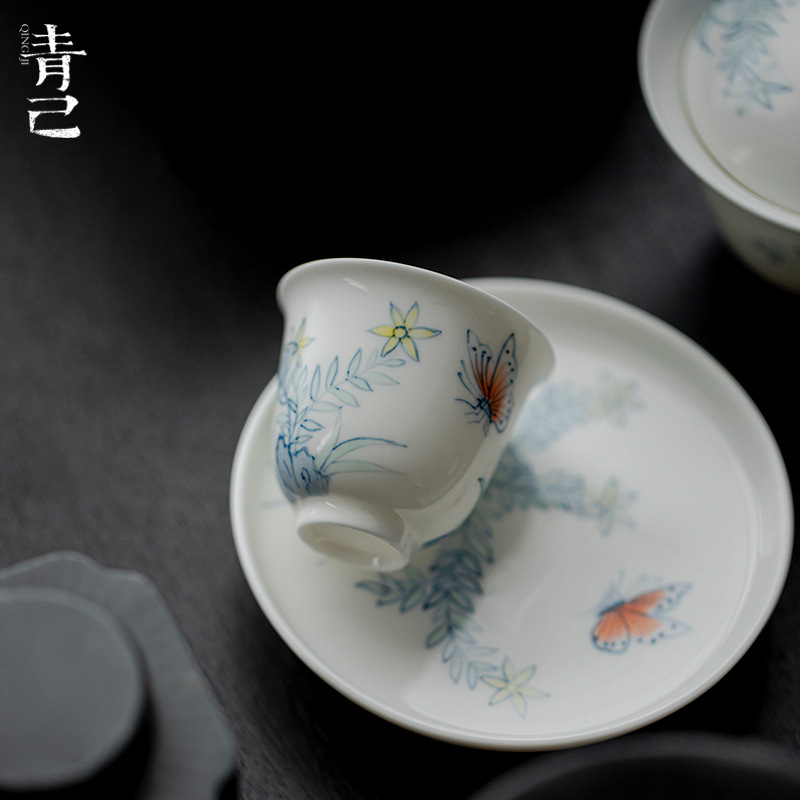 青己玉泥蝶栖芳影茶杯茶具家用手绘青花陶瓷品茗杯文人釉下彩蝴蝶