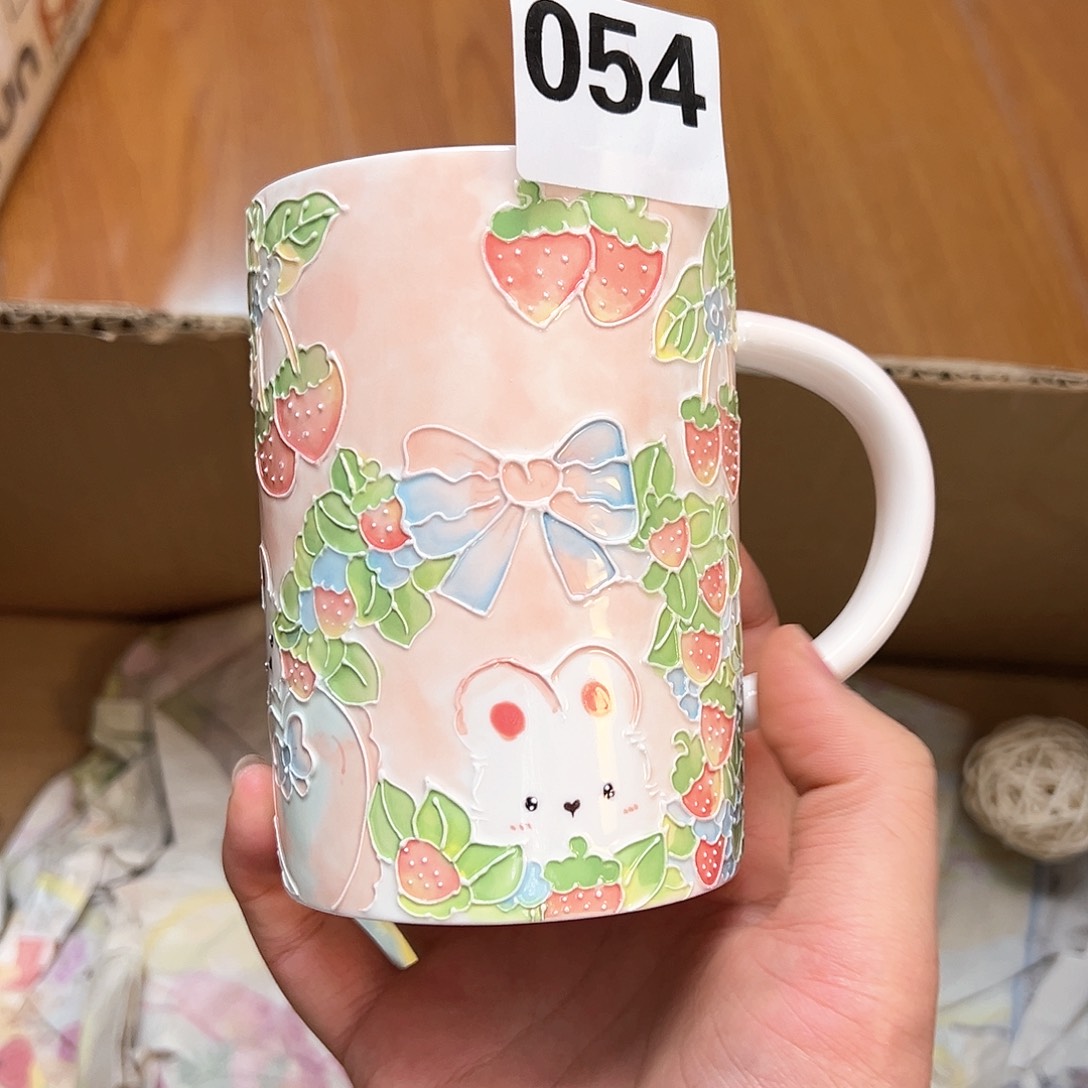 景德镇手绘陶瓷杯子